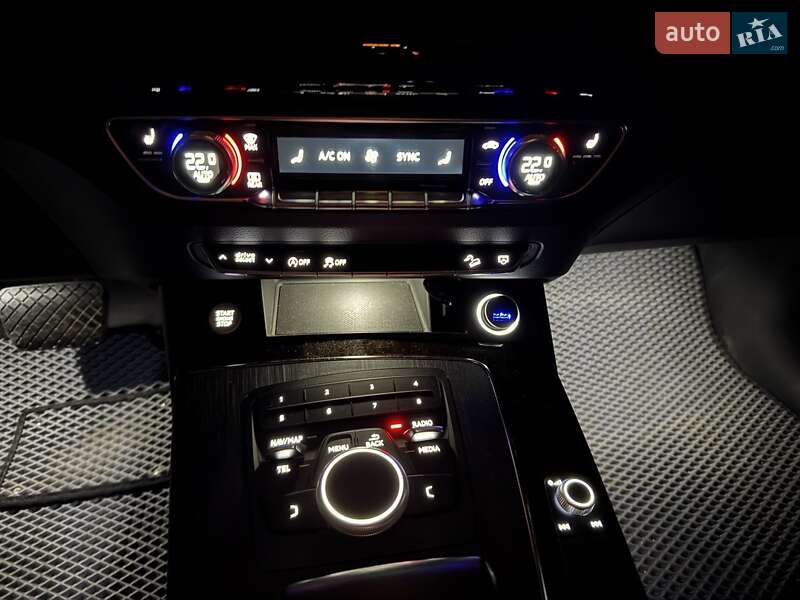 Позашляховик / Кросовер Audi Q5 2019 в Дніпрі