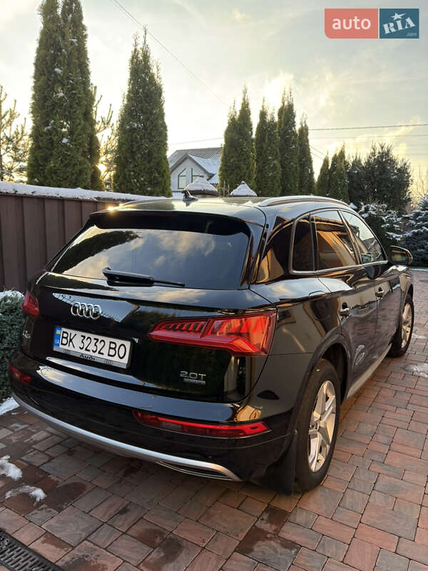 Внедорожник / Кроссовер Audi Q5 2017 в Ровно фото 36 Внедорожник / Кроссовер Audi Q5 2017 в Ровно