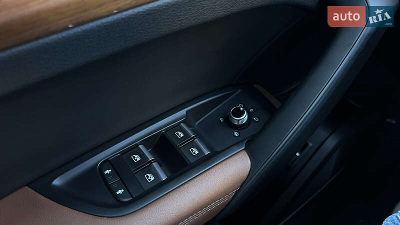 Позашляховик / Кросовер Audi Q5 2020 в Львові фото 17 Позашляховик / Кросовер Audi Q5 2020 в Львові