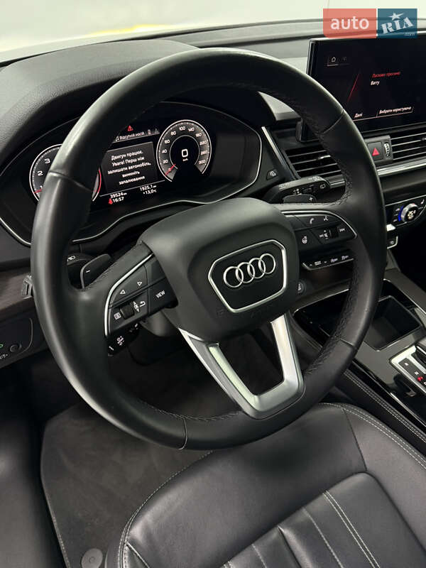 Позашляховик / Кросовер Audi Q5 2022 в Одесі