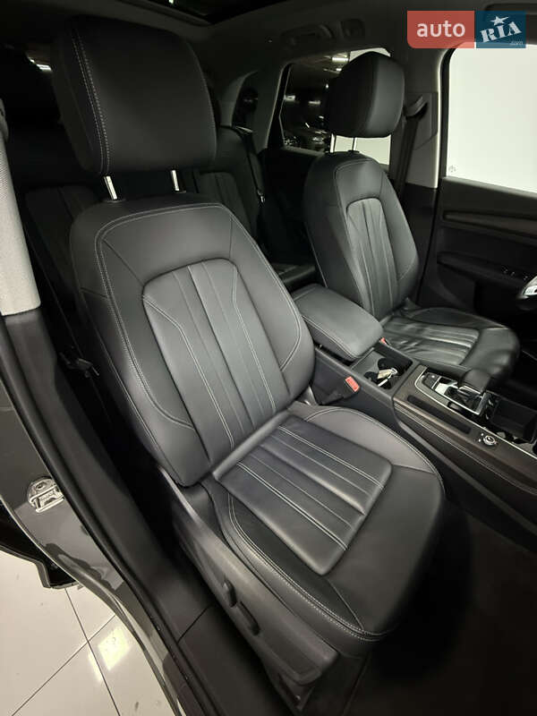 Позашляховик / Кросовер Audi Q5 2022 в Одесі