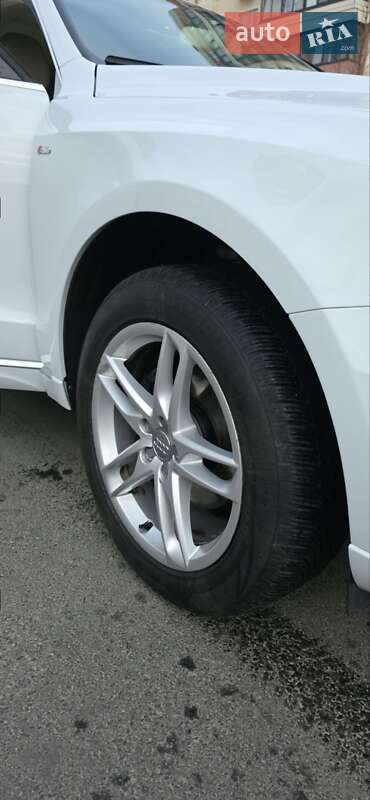 Позашляховик / Кросовер Audi Q5 2012 в Умані