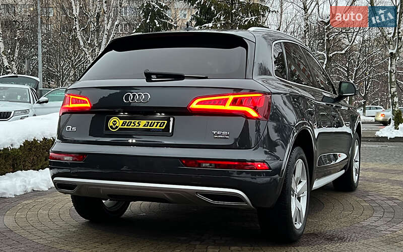 Внедорожник / Кроссовер Audi Q5 2017 в Львове