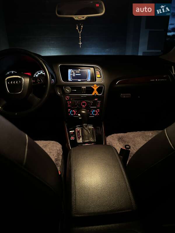 Внедорожник / Кроссовер Audi Q5 2011 в Ивано-Франковске