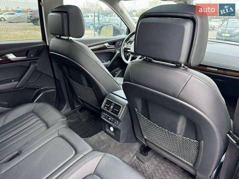 Внедорожник / Кроссовер Audi Q5 2018 в Киеве фото 43 Внедорожник / Кроссовер Audi Q5 2018 в Киеве