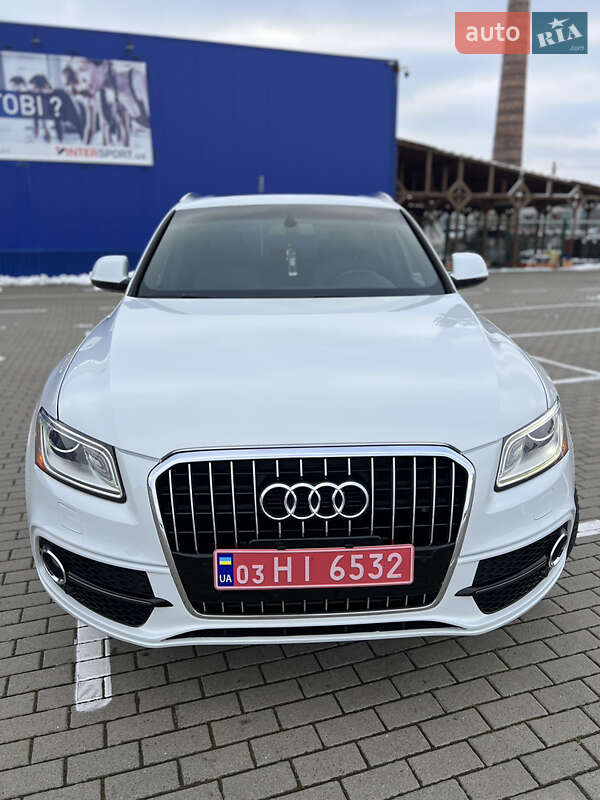 Позашляховик / Кросовер Audi Q5 2017 в Нововолинську