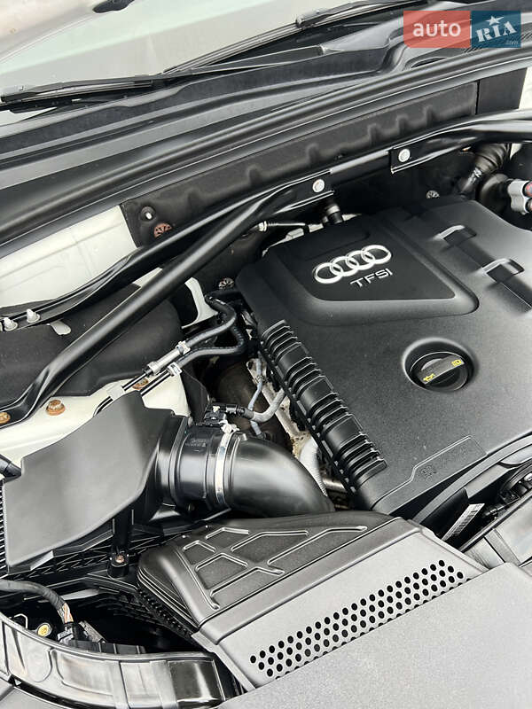 Позашляховик / Кросовер Audi Q5 2017 в Нововолинську