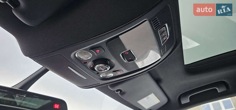 Позашляховик / Кросовер Audi Q5 2017 в Нововолинську