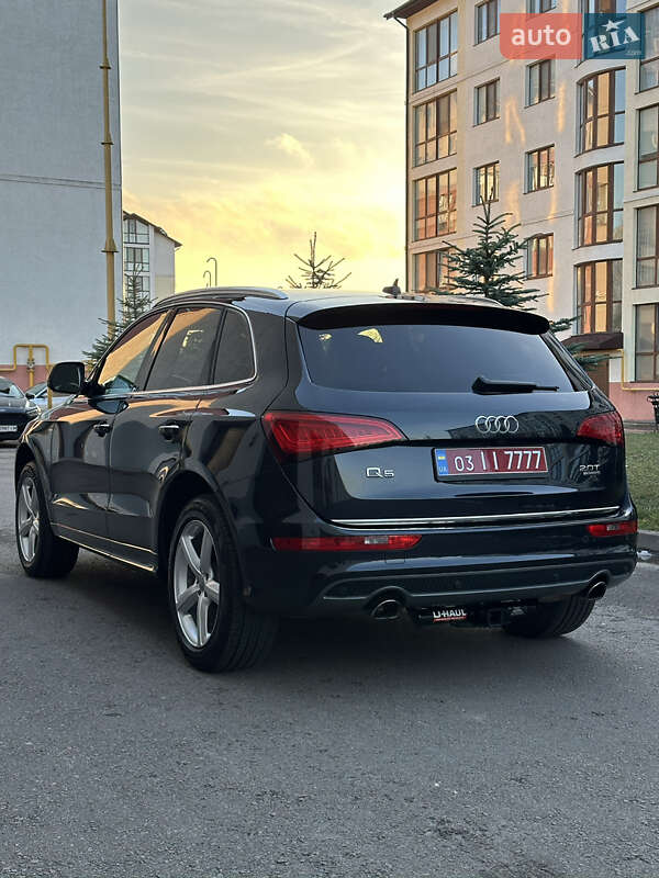 Внедорожник / Кроссовер Audi Q5 2016 в Ровно