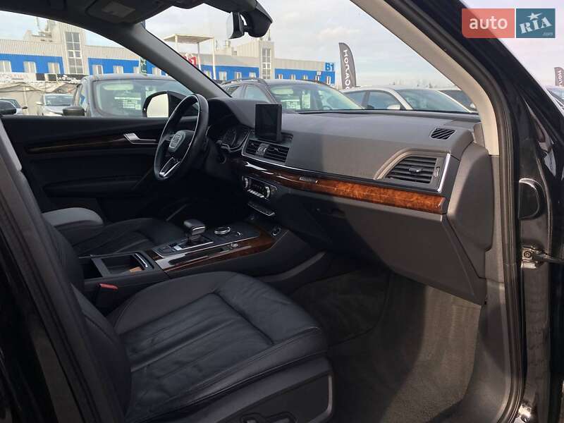 Позашляховик / Кросовер Audi Q5 2018 в Києві