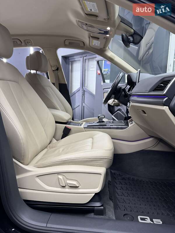 Внедорожник / Кроссовер Audi Q5 2019 в Коломые