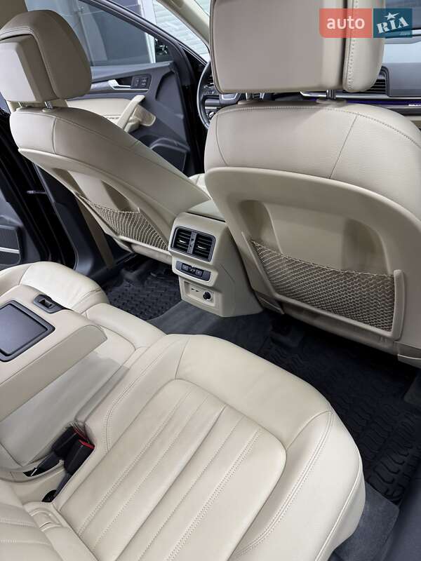 Внедорожник / Кроссовер Audi Q5 2019 в Коломые