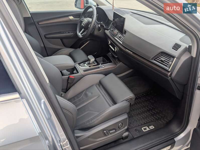 Позашляховик / Кросовер Audi Q5 2024 в Борисполі