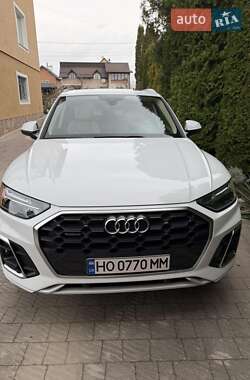 Позашляховик / Кросовер Audi Q5 2021 в Львові