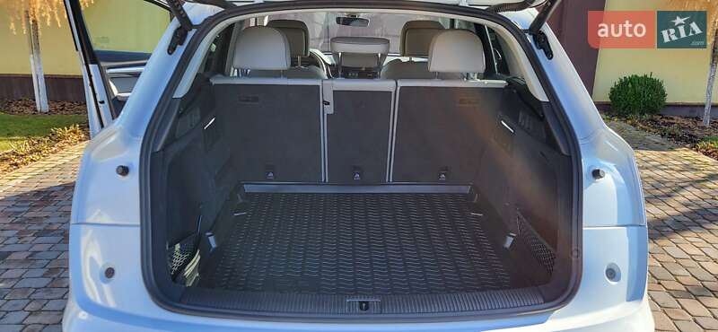 Внедорожник / Кроссовер Audi Q5 2023 в Виннице