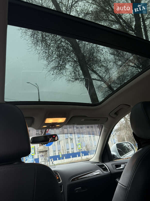 Позашляховик / Кросовер Audi Q5 2011 в Тернополі