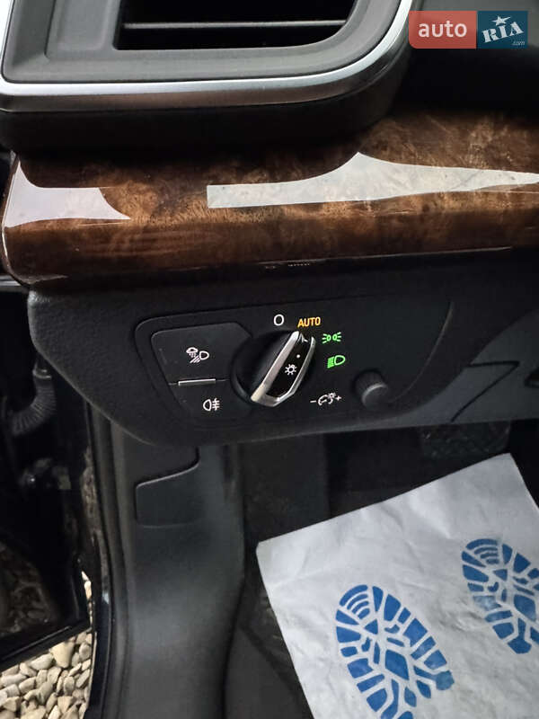 Внедорожник / Кроссовер Audi Q5 2017 в Ивано-Франковске