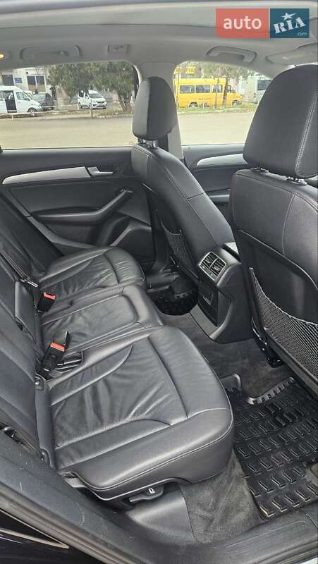 Внедорожник / Кроссовер Audi Q5 2015 в Киеве