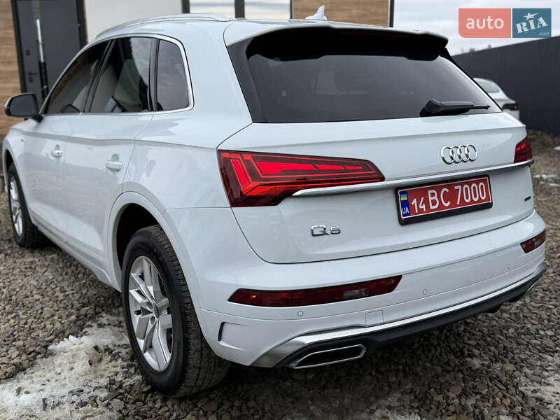 Позашляховик / Кросовер Audi Q5 2024 в Стрию
