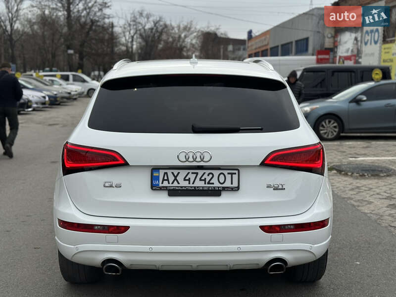 Внедорожник / Кроссовер Audi Q5 2014 в Днепре