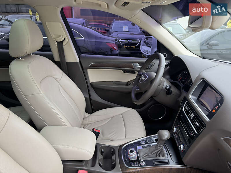 Внедорожник / Кроссовер Audi Q5 2014 в Днепре