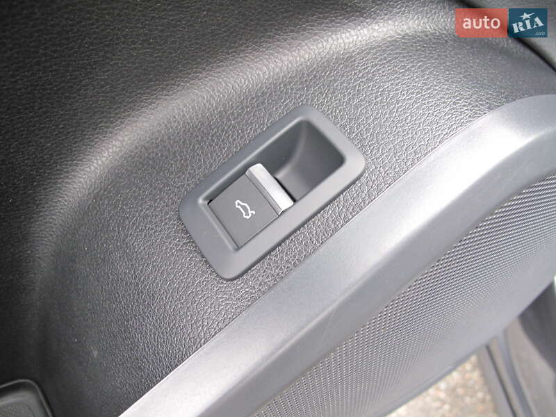 Внедорожник / Кроссовер Audi Q5 2023 в Киеве фото 36 Внедорожник / Кроссовер Audi Q5 2023 в Киеве