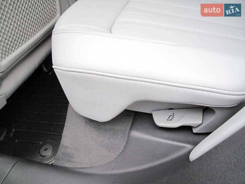 Внедорожник / Кроссовер Audi Q5 2023 в Киеве фото 56 Внедорожник / Кроссовер Audi Q5 2023 в Киеве