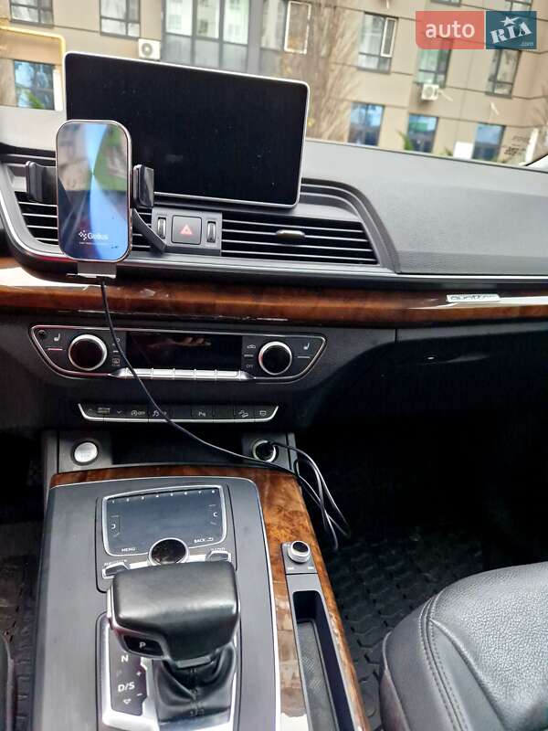 Позашляховик / Кросовер Audi Q5 2018 в Ірпені