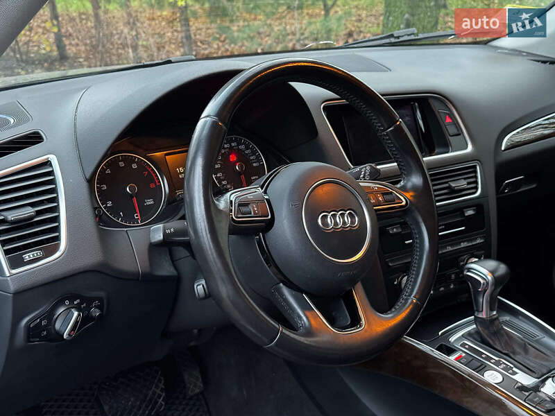 Внедорожник / Кроссовер Audi Q5 2015 в Киеве