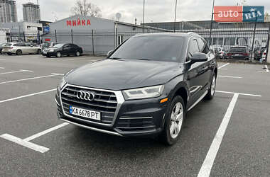 Позашляховик / Кросовер Audi Q5 2017 в Києві