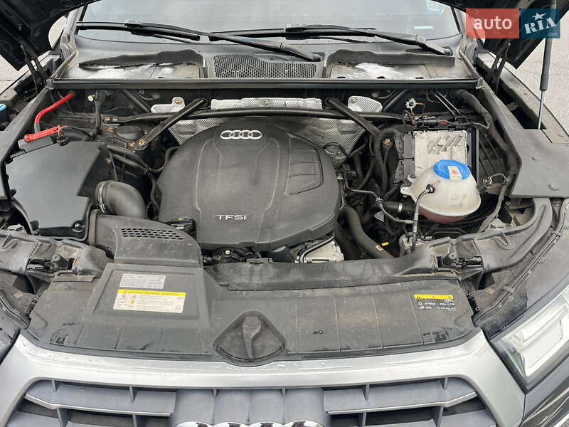 Внедорожник / Кроссовер Audi Q5 2017 в Киеве