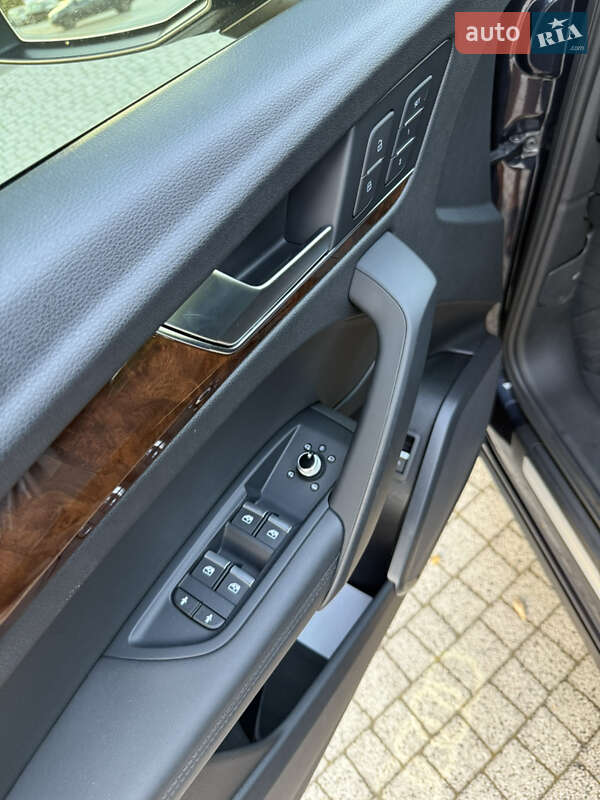 Внедорожник / Кроссовер Audi Q5 2020 в Львове