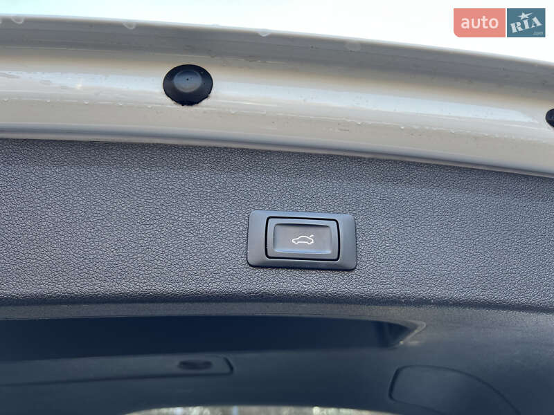 Позашляховик / Кросовер Audi Q5 2014 в Києві