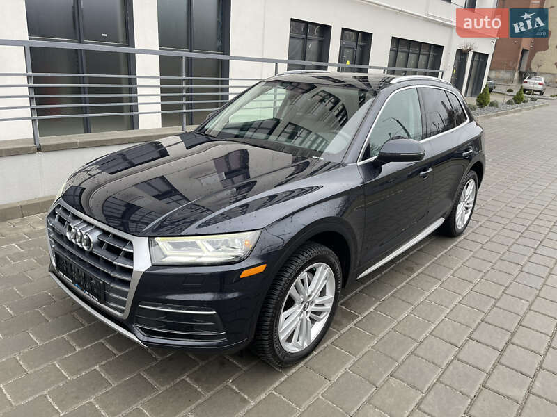 Внедорожник / Кроссовер Audi Q5 2019 в Ровно