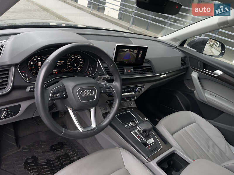 Внедорожник / Кроссовер Audi Q5 2019 в Ровно