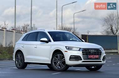 Позашляховик / Кросовер Audi Q5 2018 в Києві
