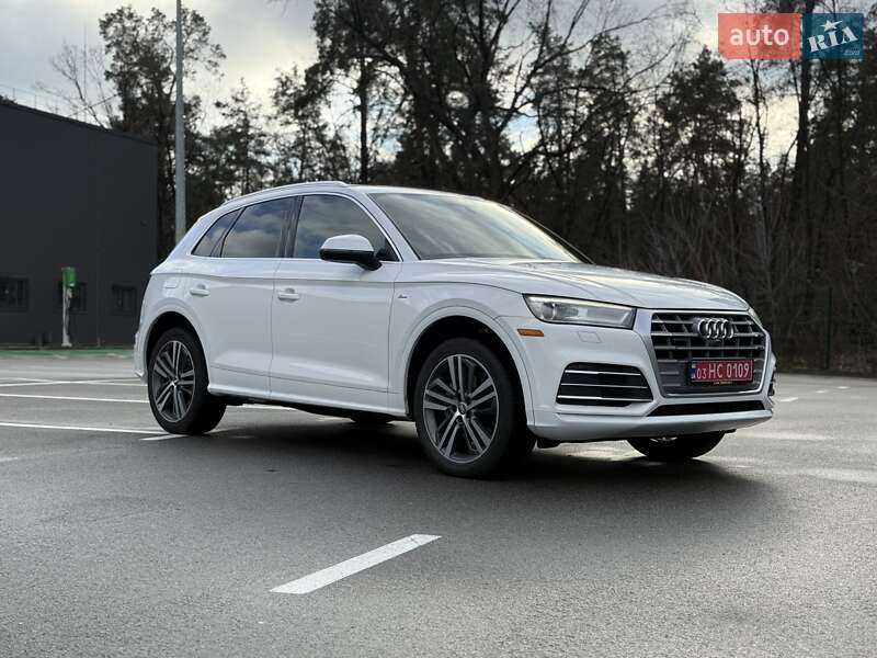 Внедорожник / Кроссовер Audi Q5 2018 в Киеве