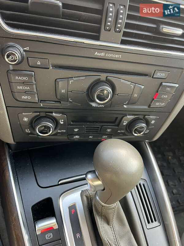 Внедорожник / Кроссовер Audi Q5 2010 в Николаеве