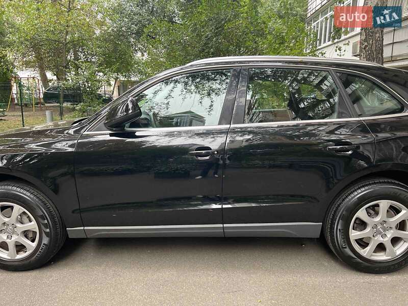 Внедорожник / Кроссовер Audi Q5 2013 в Киеве