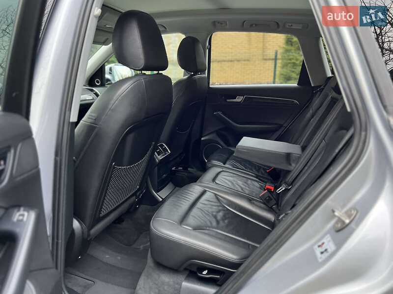 Внедорожник / Кроссовер Audi Q5 2016 в Ровно фото 64 Внедорожник / Кроссовер Audi Q5 2016 в Ровно