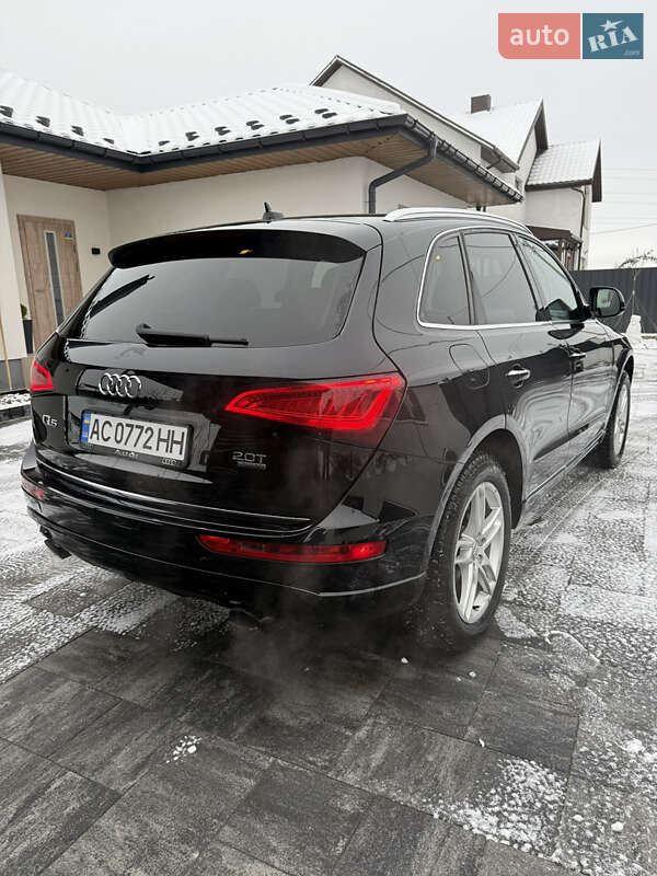 Позашляховик / Кросовер Audi Q5 2016 в Луцьку