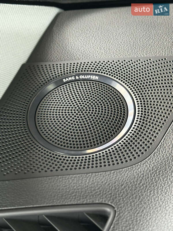 Позашляховик / Кросовер Audi Q5 2016 в Луцьку