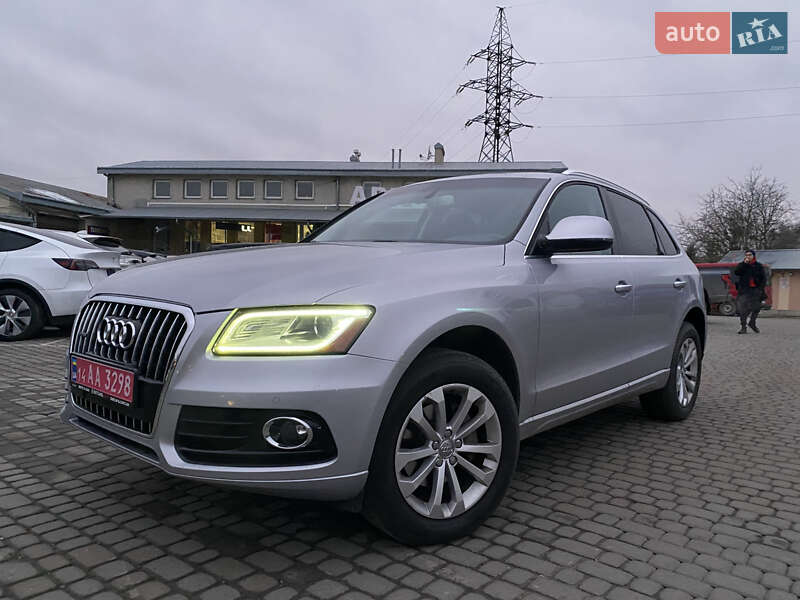 Позашляховик / Кросовер Audi Q5 2016 в Львові фото Позашляховик / Кросовер Audi Q5 2016 в Львові