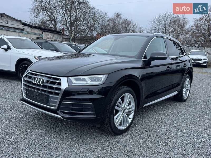 Внедорожник / Кроссовер Audi Q5 2019 в Тернополе