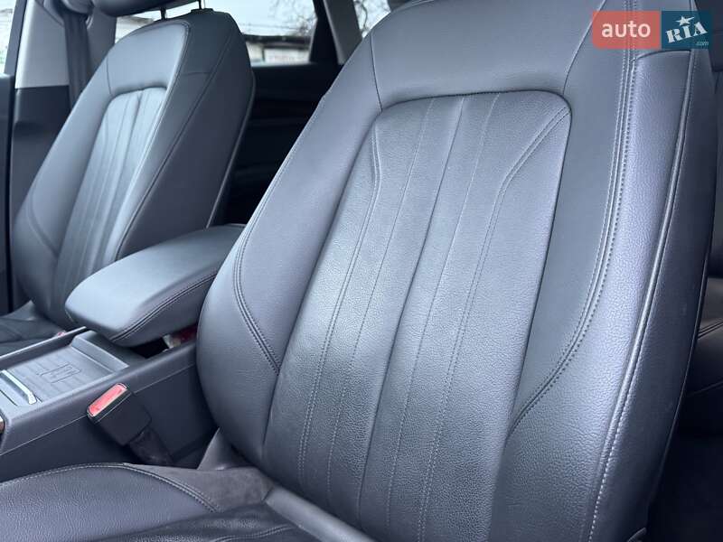 Внедорожник / Кроссовер Audi Q5 2019 в Тернополе