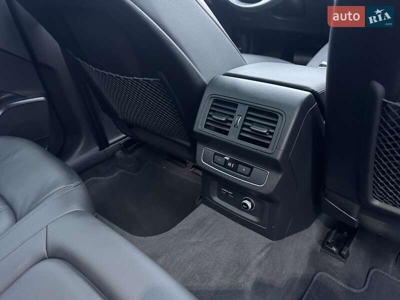 Внедорожник / Кроссовер Audi Q5 2019 в Тернополе