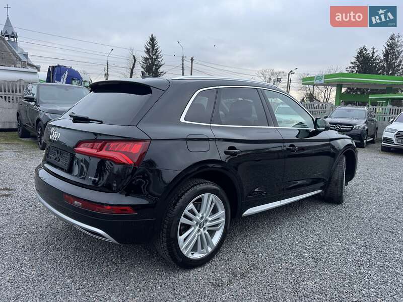 Внедорожник / Кроссовер Audi Q5 2019 в Тернополе