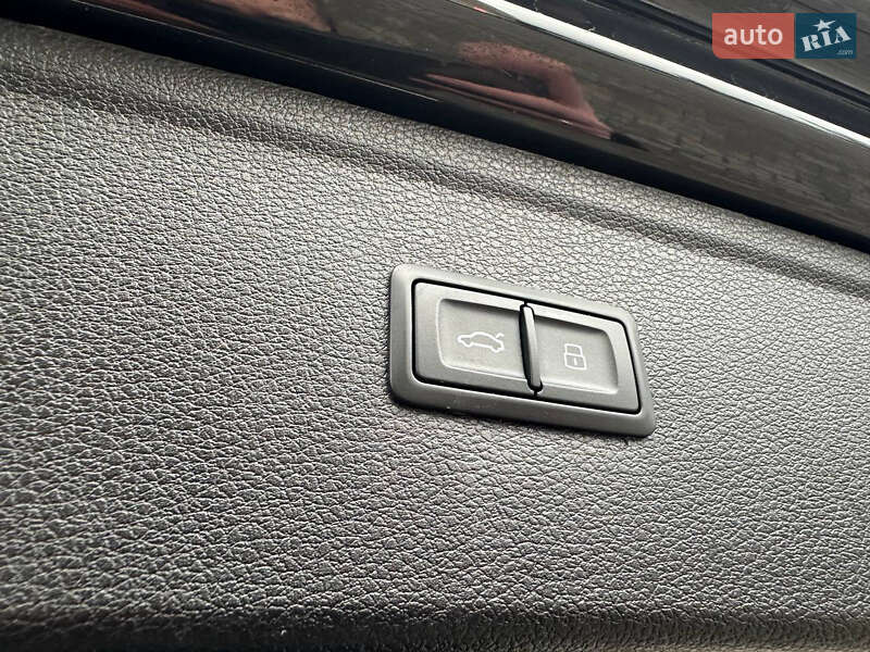 Внедорожник / Кроссовер Audi Q5 2019 в Житомире