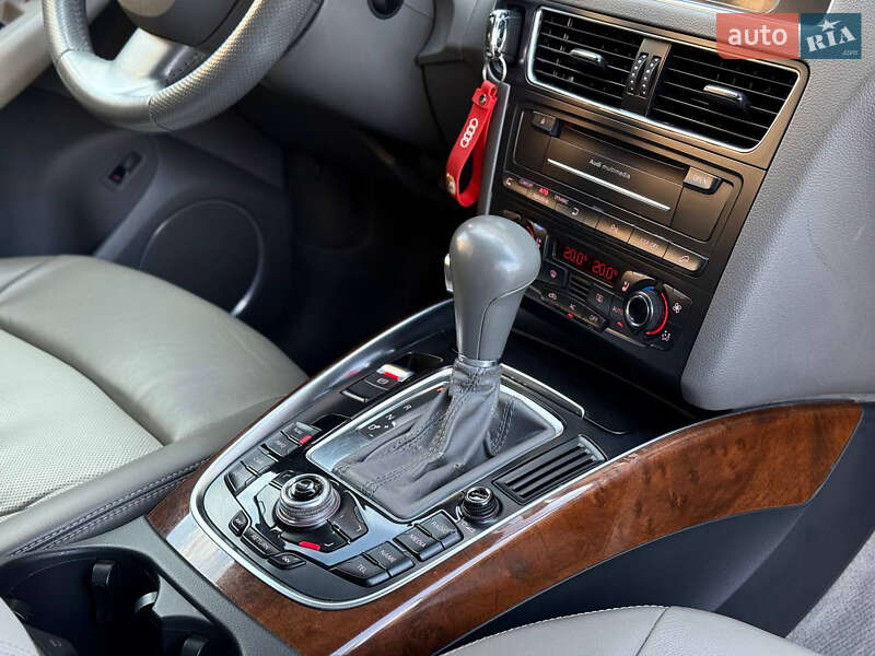 Позашляховик / Кросовер Audi Q5 2010 в Тернополі фото 24 Позашляховик / Кросовер Audi Q5 2010 в Тернополі