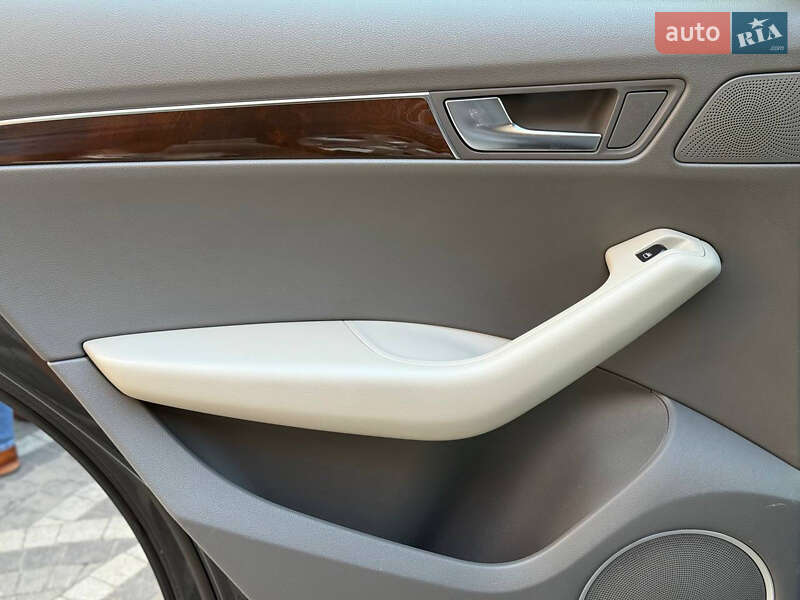 Позашляховик / Кросовер Audi Q5 2010 в Тернополі фото 36 Позашляховик / Кросовер Audi Q5 2010 в Тернополі